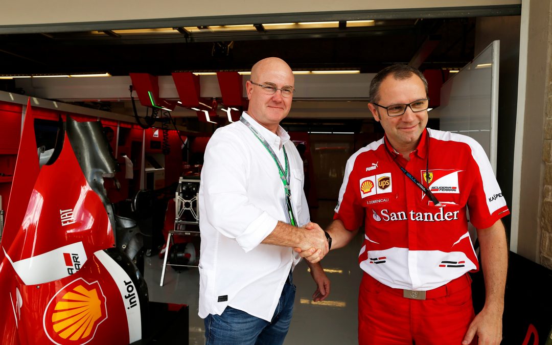 Colin Baden & Scuder tras firmar acuerdo entre Ferrari & Oakley